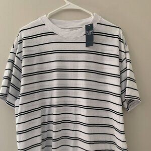 NWT Abercrombie Sz L Stripe T Shirt